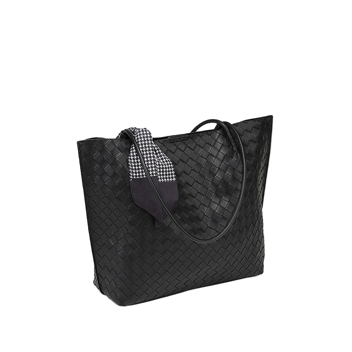 Bolso Shopper Negro Trenzado con Pañuelo