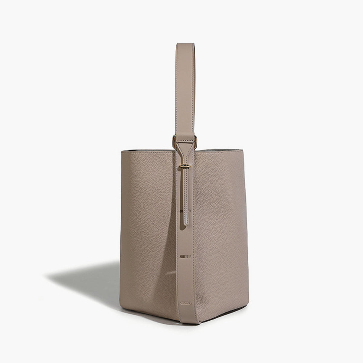 Bolso Bucket de Piel Sintética Beige